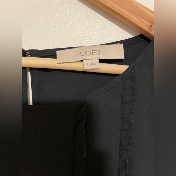 LOFT size M Black Blouse - Picture 5 of 6